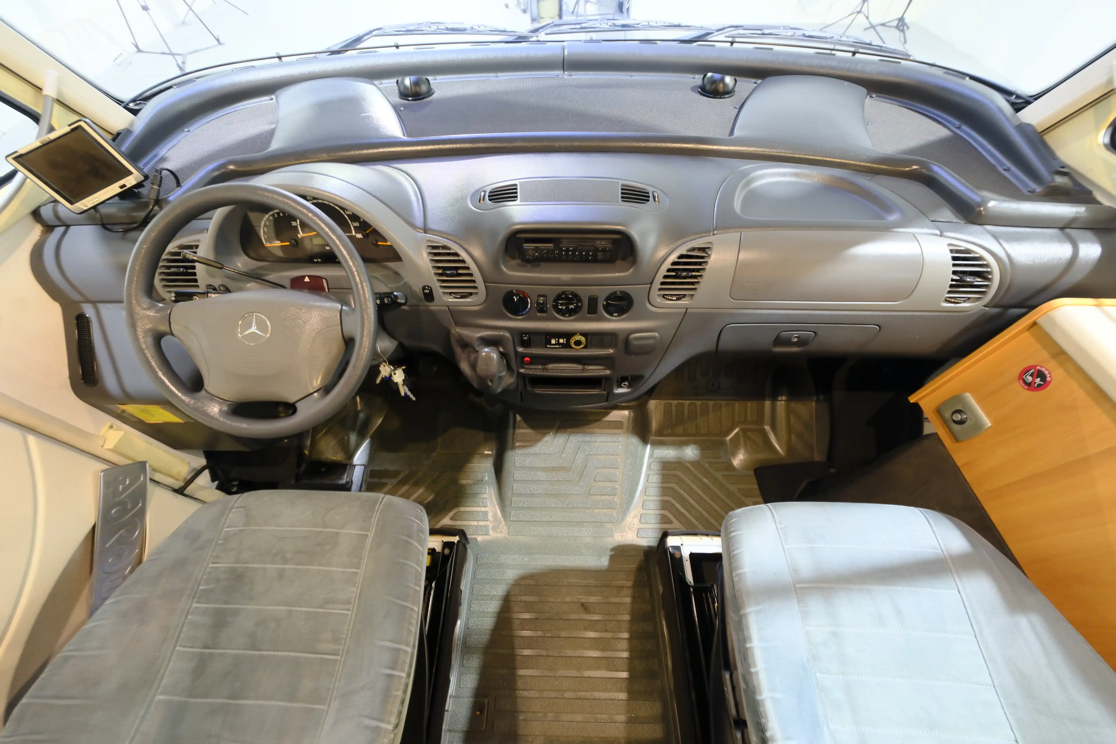 HYMER-ERIBA S 700 StarLine - Ansicht 5